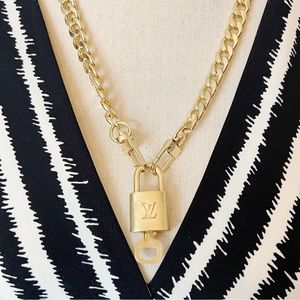 Authentic Louis Vuitton | 302 Brass Padlock and Key Set